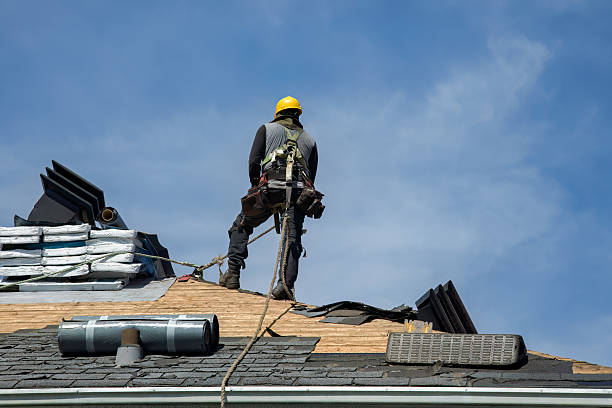 Professional Metal Roofing technician working in Northville, MI